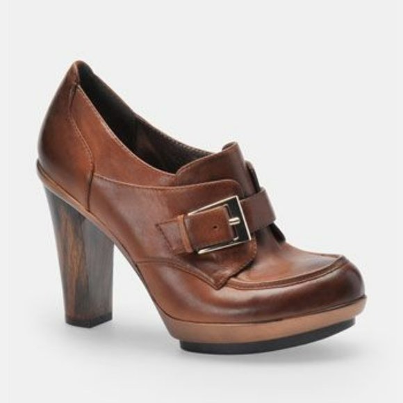 NWOT Sofft Women's Nickelby Tobacco Platform Booties.  SZ 8.5 - Picture 2 of 3